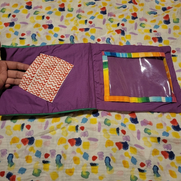 💚SOLD💚Lovevery soft book - Picture 9 of 12